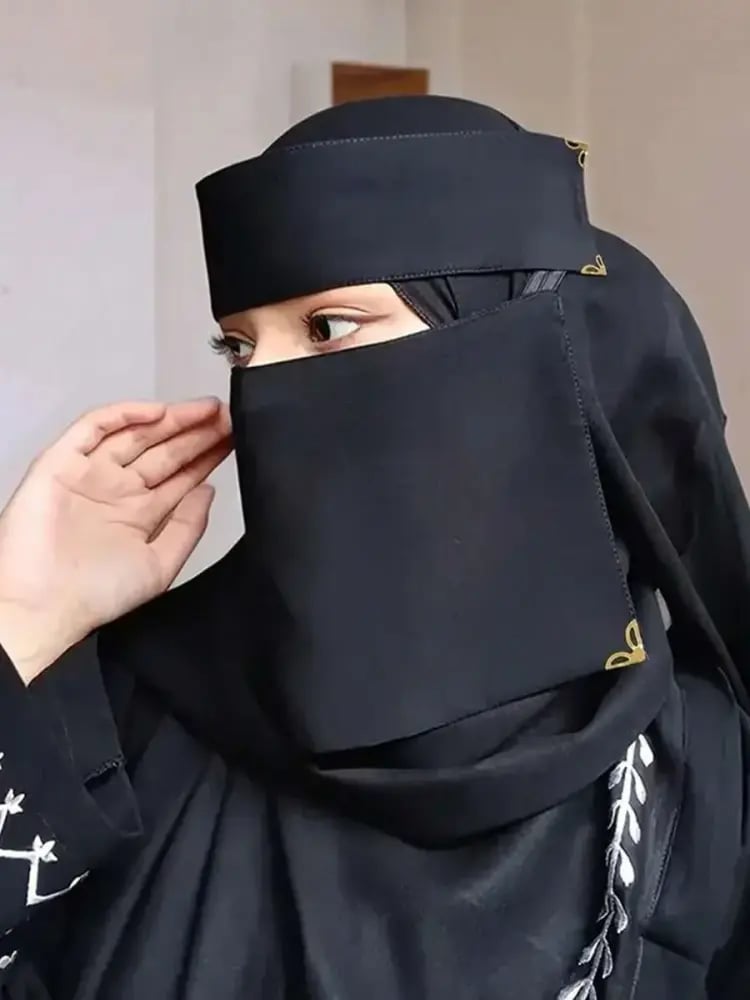 قناع وجه صغير للنساء