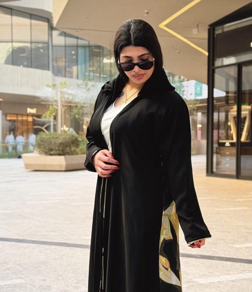VERDÉ Abaya