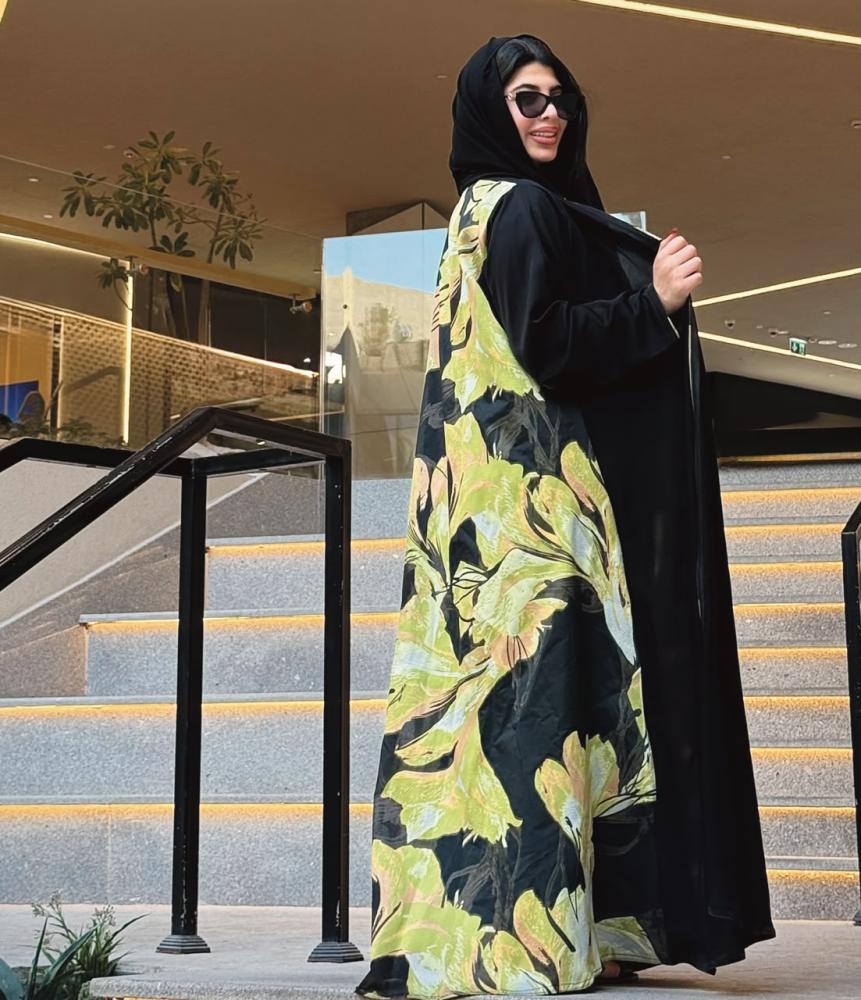 VERDÉ Abaya