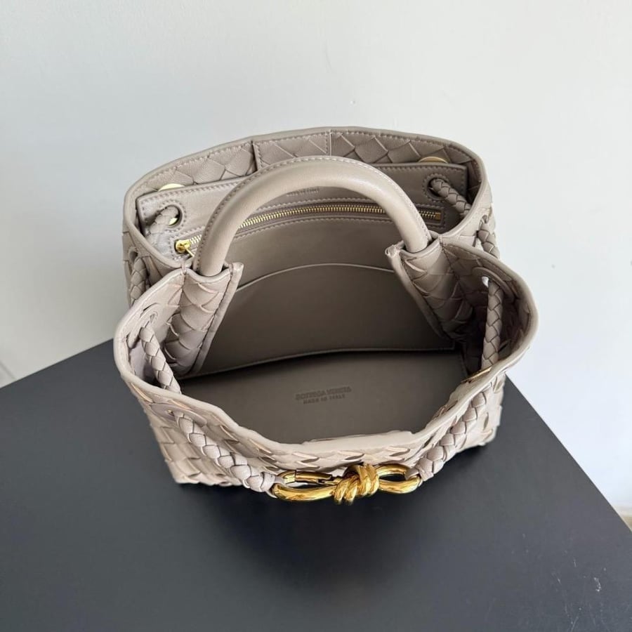 Small Andiamo Bag