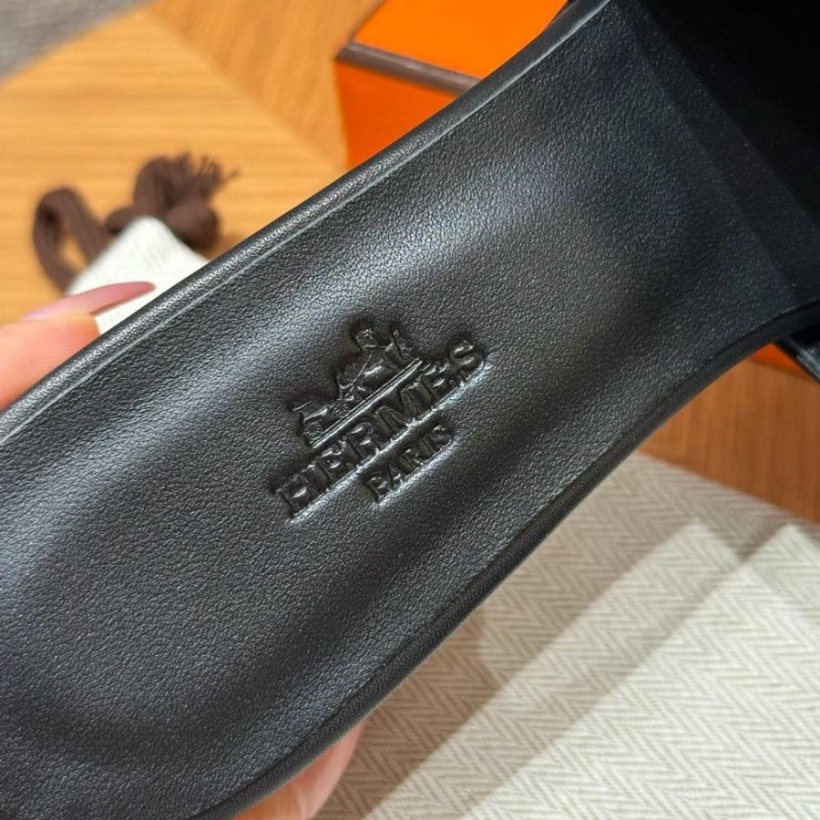 Hermes heels