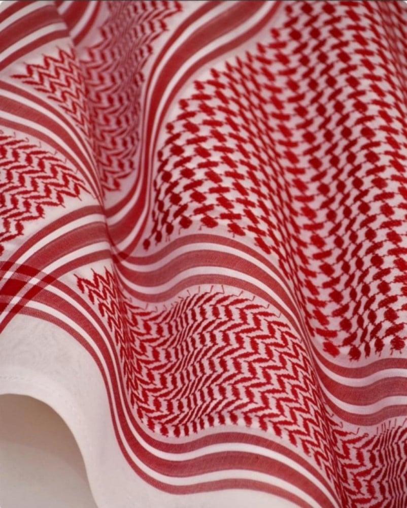 شماغ ديور2022