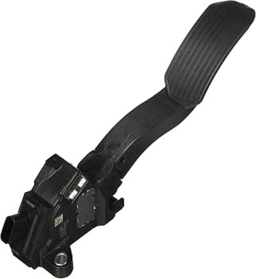 دعسة بنزين فورتشنر 4 سلندر 2009-2011 اصلي