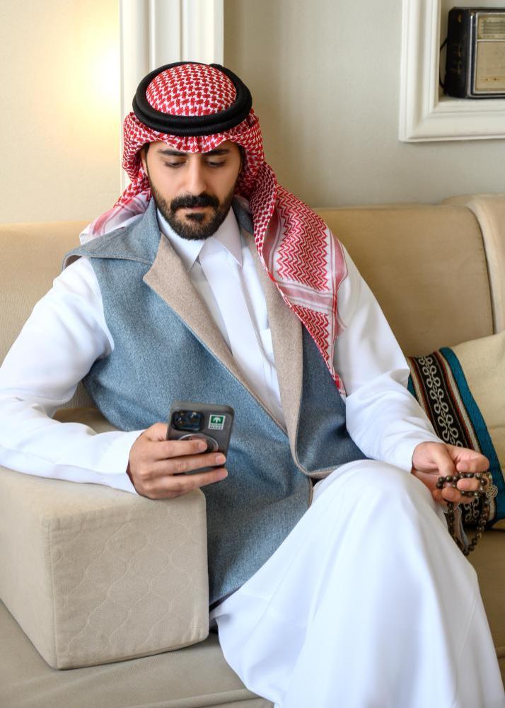 سديري دبل فيس بتصميم رسمي بيج رصاصي