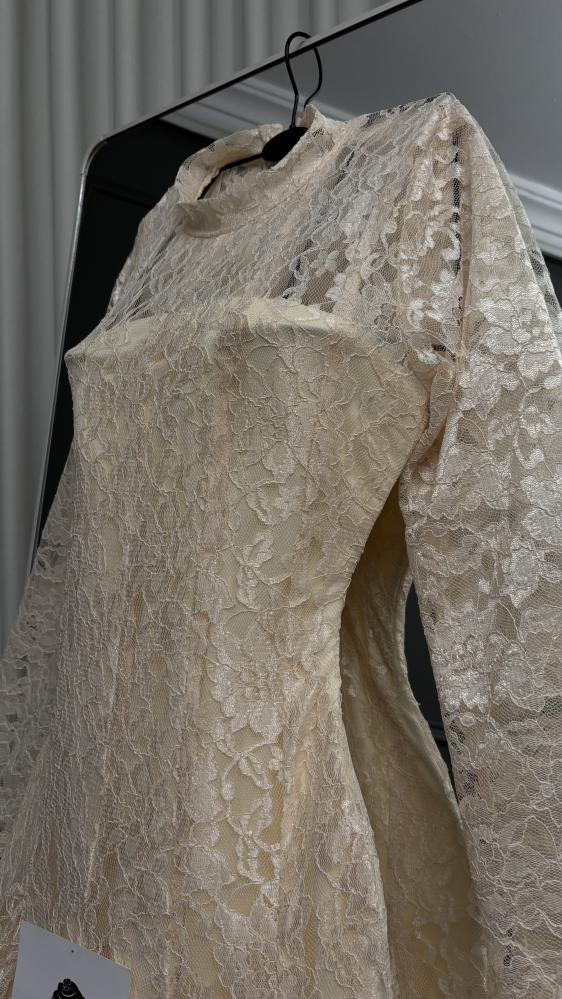 Beige lace dress