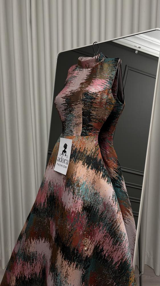 Elegant dress