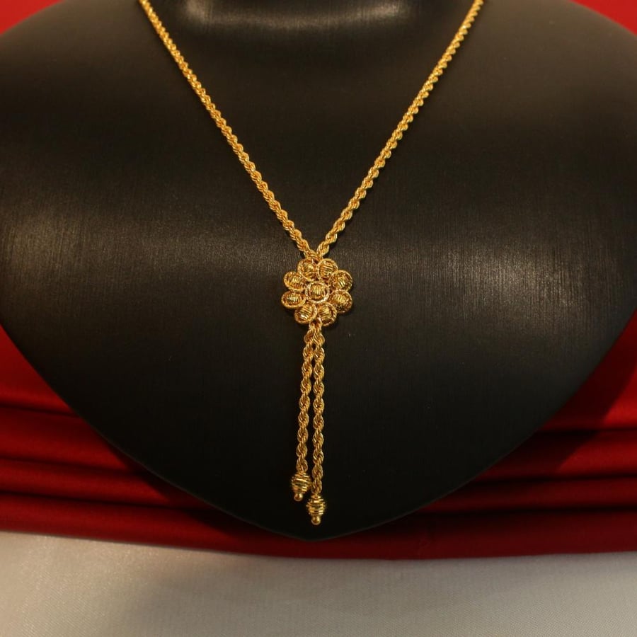 Gold rosary Bahraini design 21 karat weight 4.27 grams