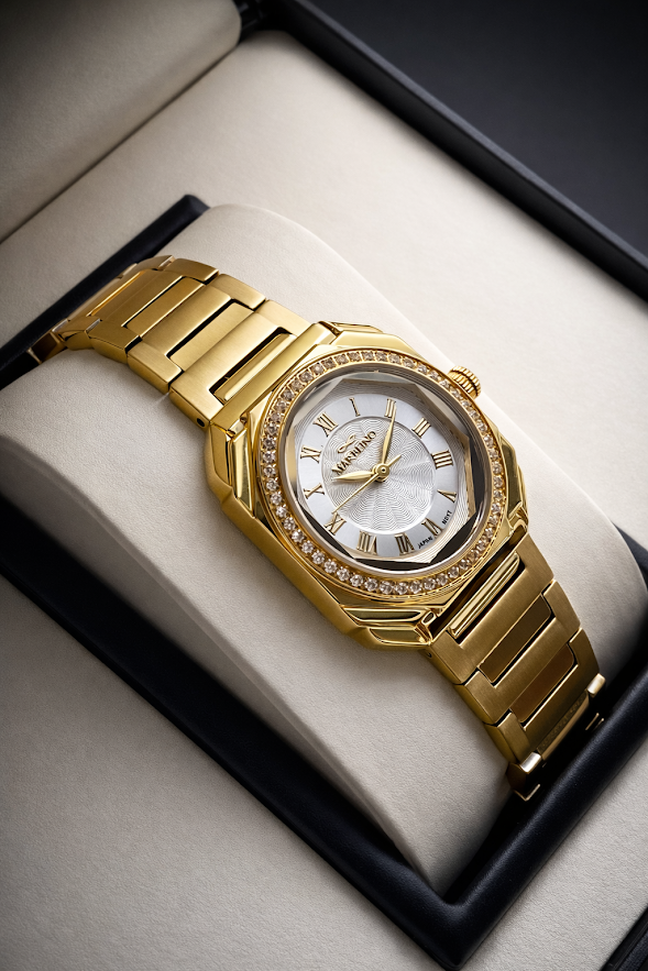 Golden Luxe Watch