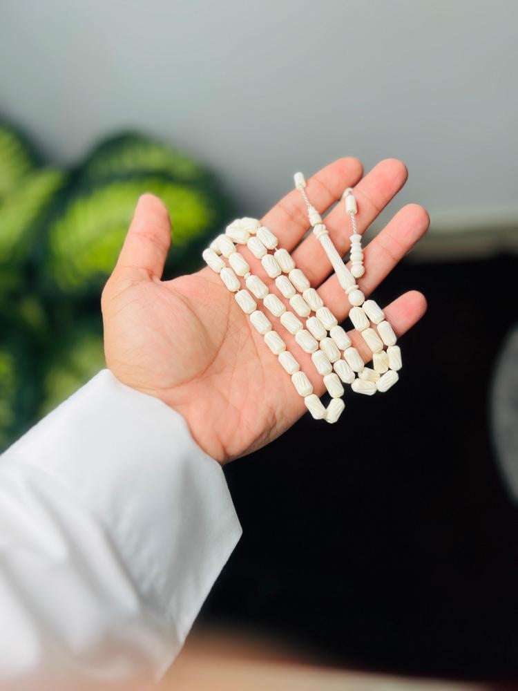 مسباح عظم منقوش تمليكه 45 خرزة