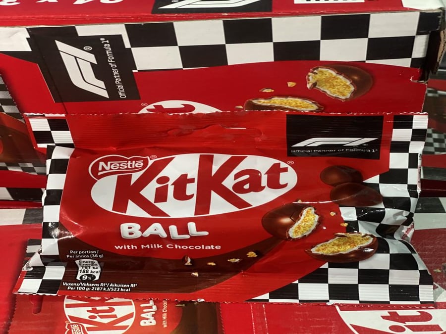 كرات كيت كات بالشوكولاتة بالحليب  36g ( صنع البرتقال )
