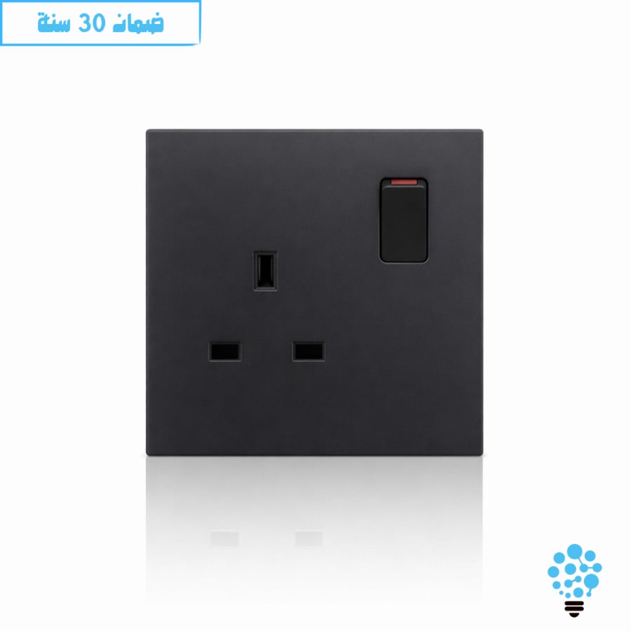 فيش جداري ثلاثي مع مفتاح تحكم ولمبة بيان مدمجة