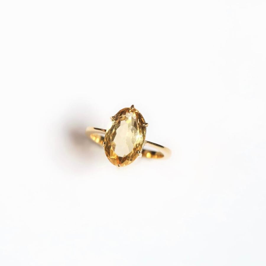 Gold ring 21 karat with citrine stone