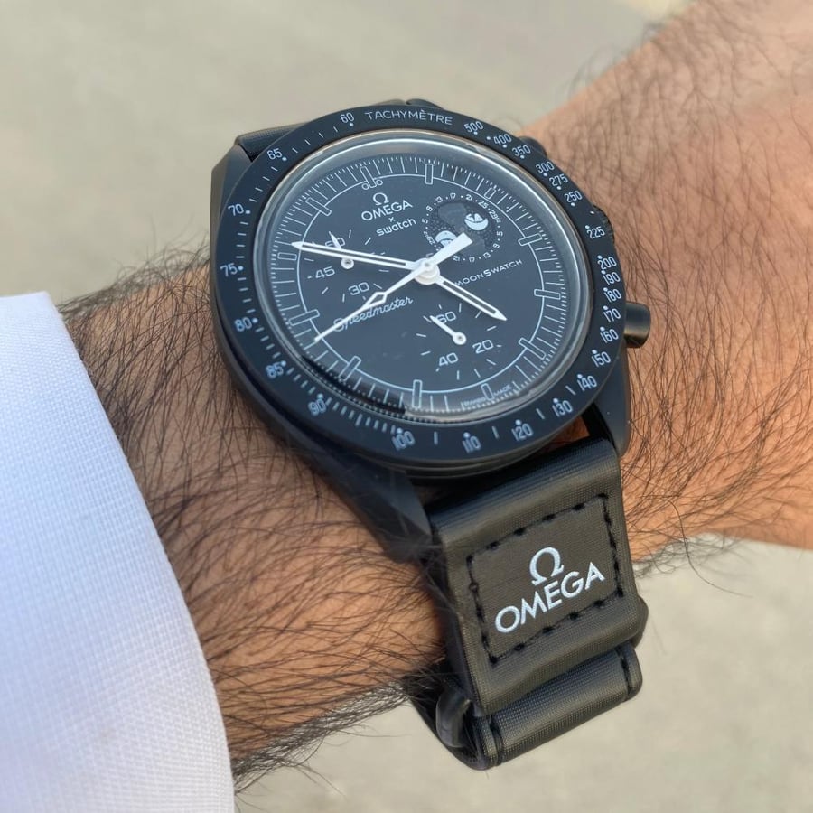 ساعات اوميغا سوده سواتش مون omega swatch