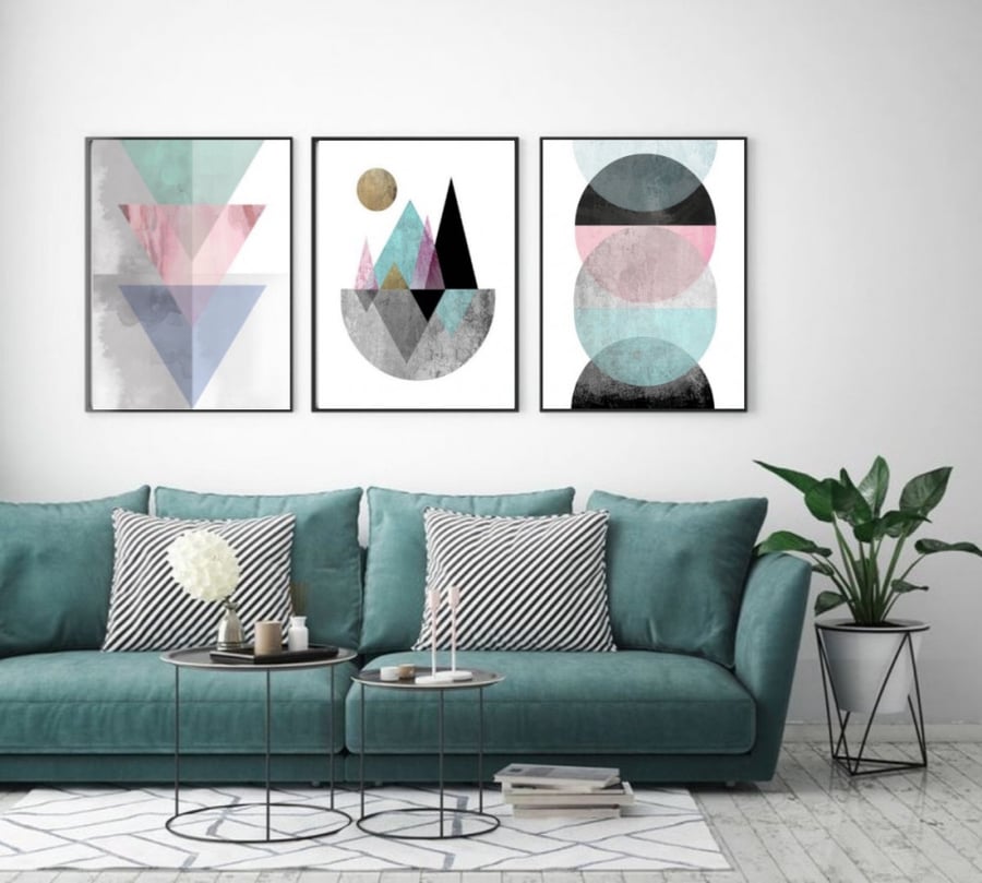 ثلاث لوحات جدارية قياس 70x50cm
