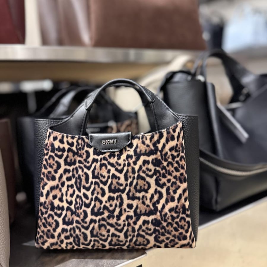 حقيبه DKNY