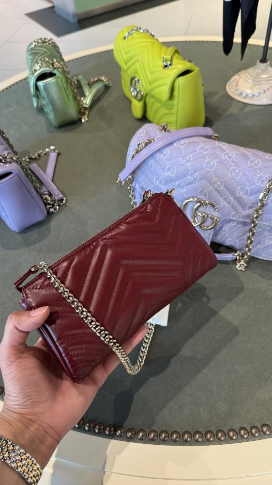 حقيبه قوتشي Gucci GG Marmont small shoulder bag
