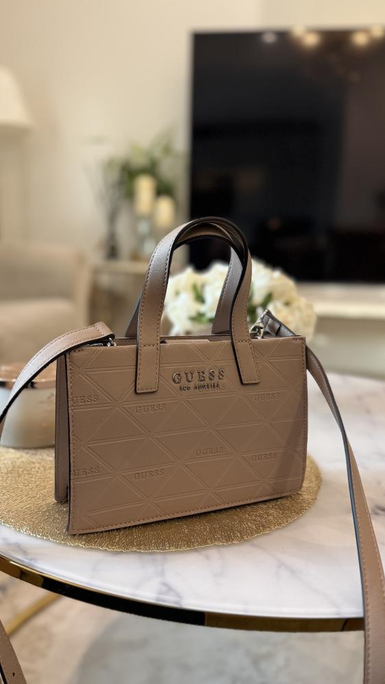 حقيبه GUESS