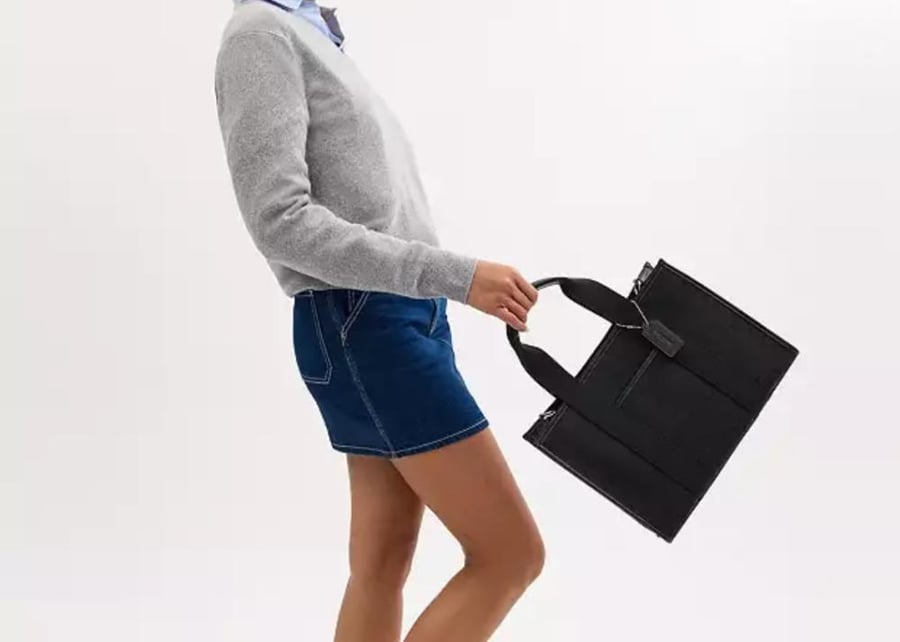 حقيبه كوتش المقاس الكبير Smith Tote Bag