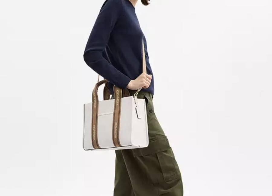 حقيبه كوتش المقاس الكبير Smith Tote Bag