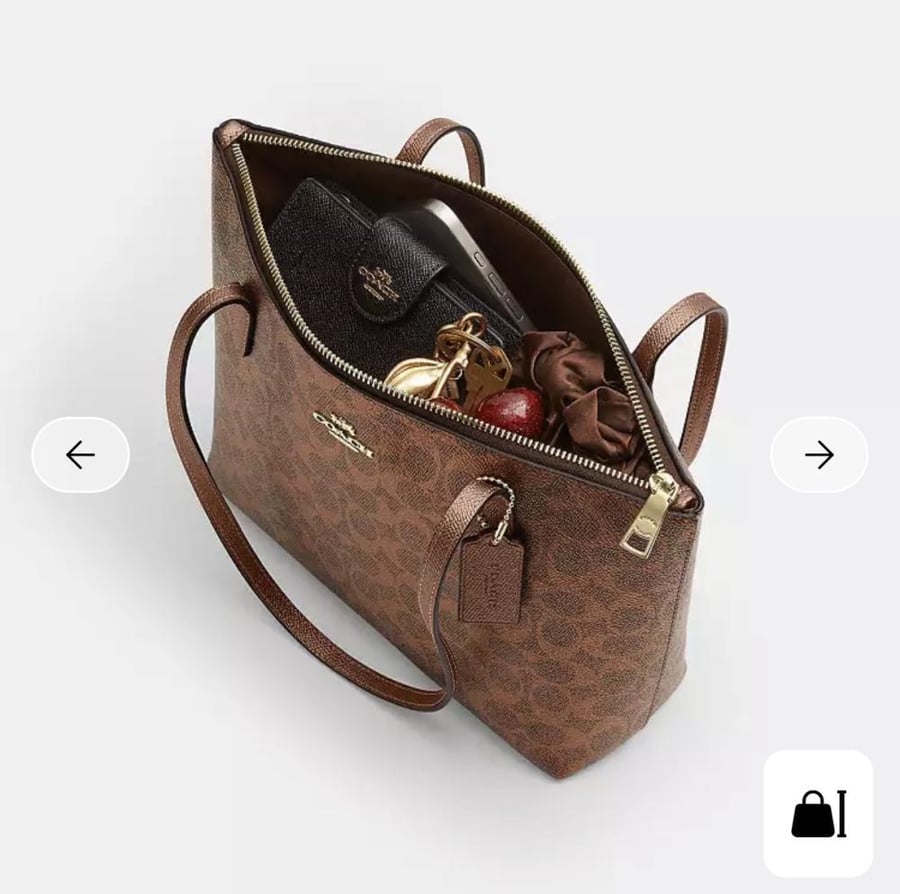 حقيبه كوتش Fiona Zip Tote Bag