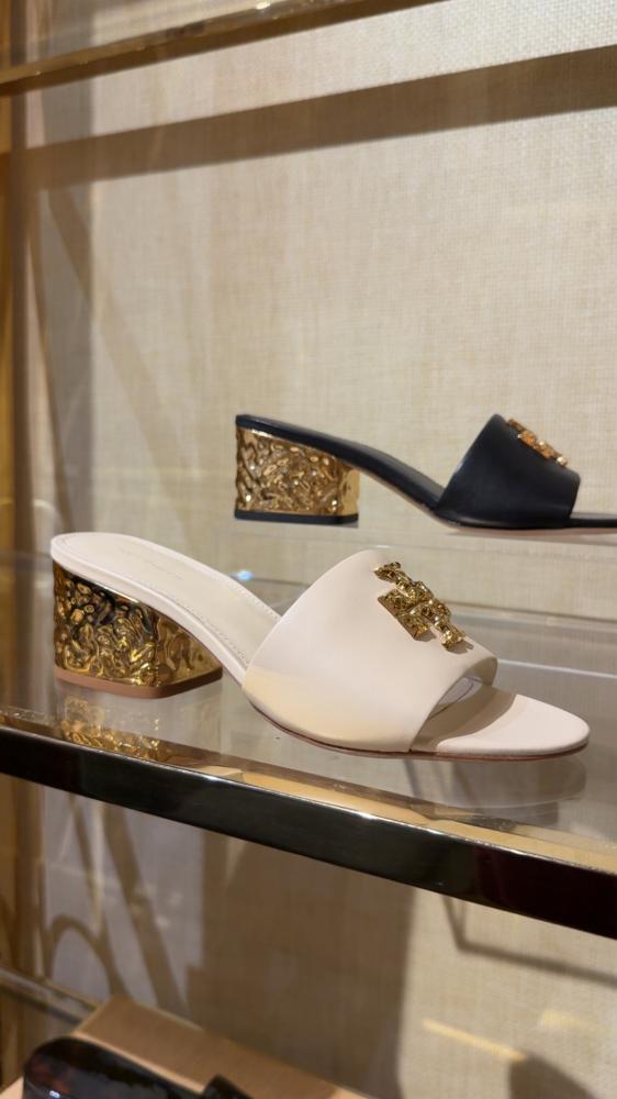 حذاء توري بورش