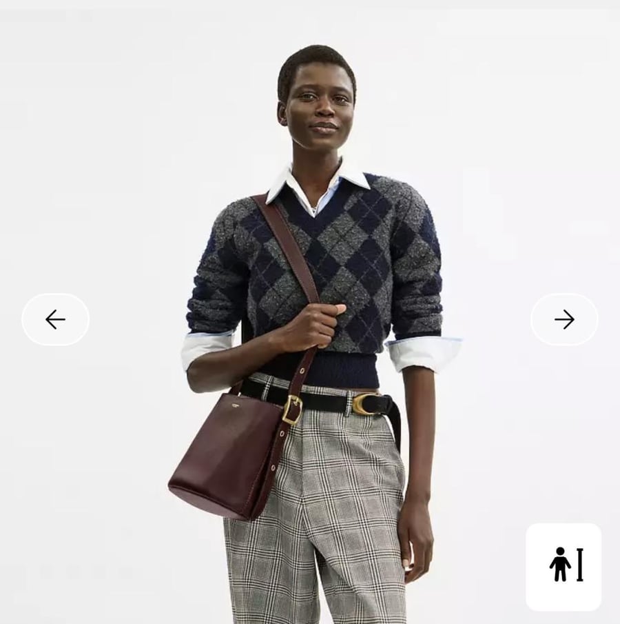 حقيبه كوتش Bleecker Bucket Bag 21