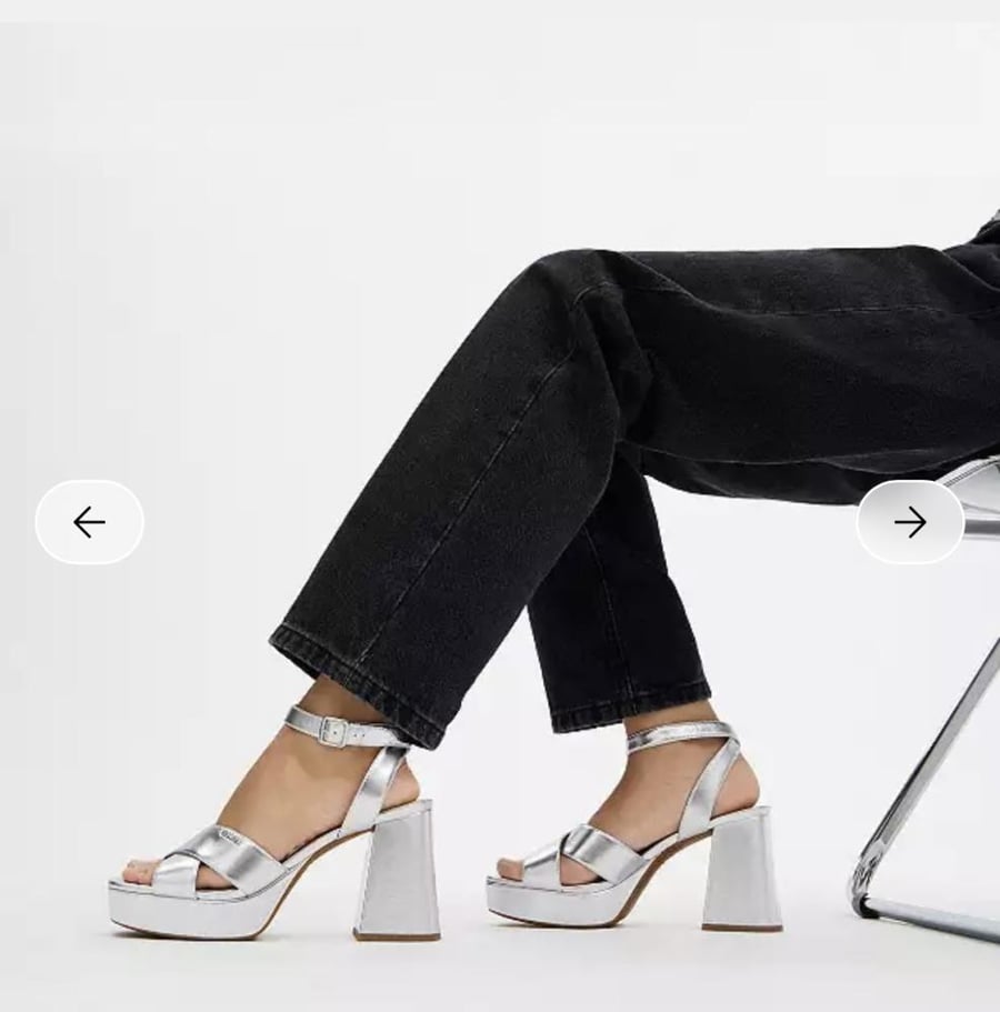 حذاء كوتش Block Heel Sandal