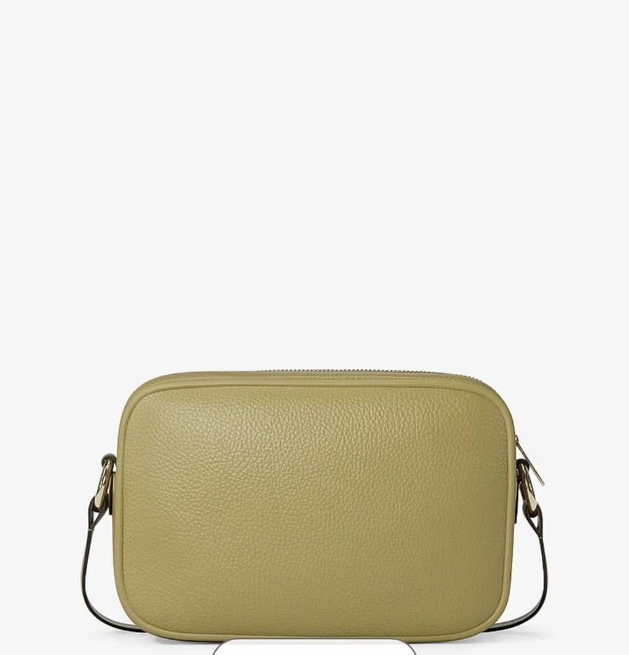 حقيبه مايكل كورس المقاس الوسط Camera Crossbody Bag