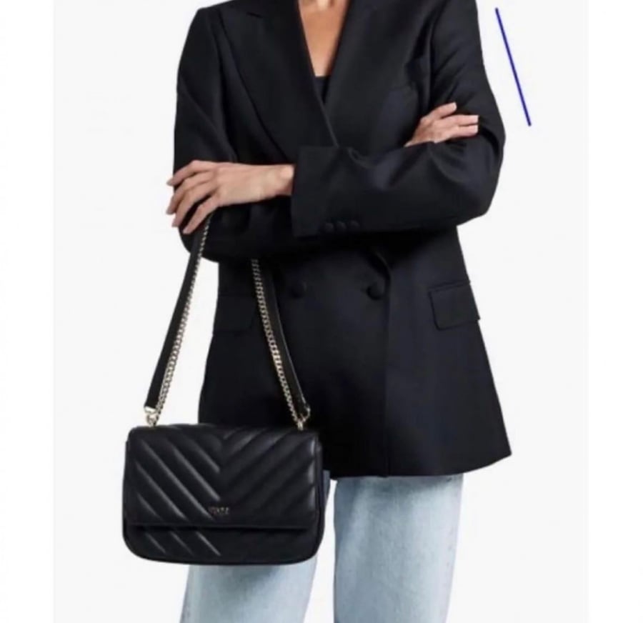 حقيبه DKNY