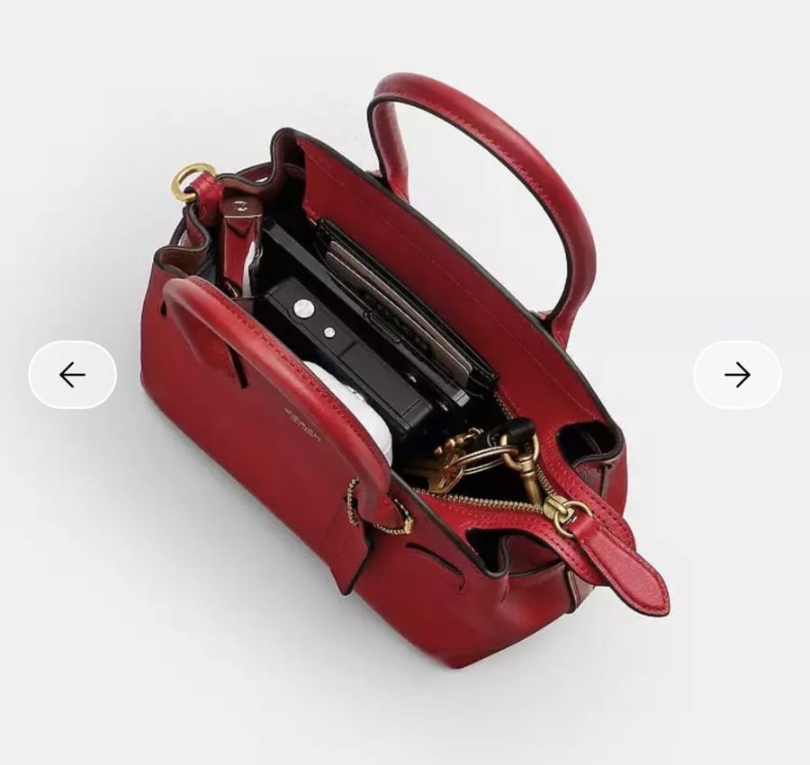 حقيبه كوتش Empire Carryall Bag 21