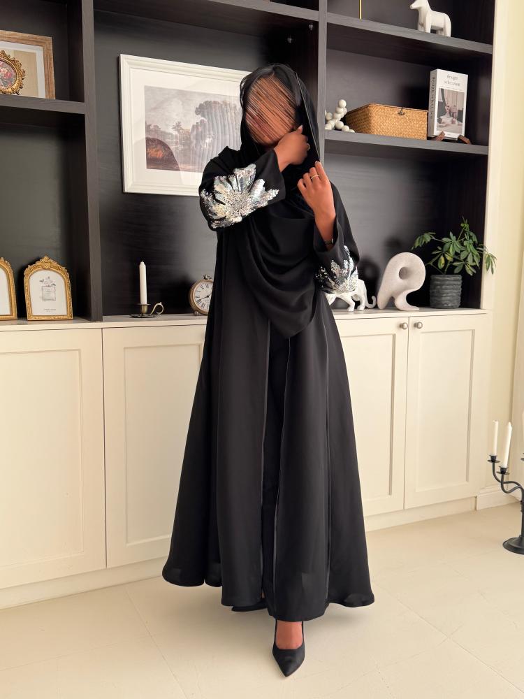 عباية شك اسود