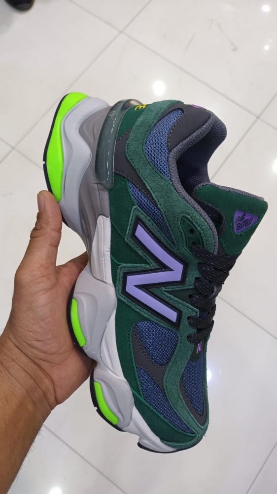 New Balance 9060
