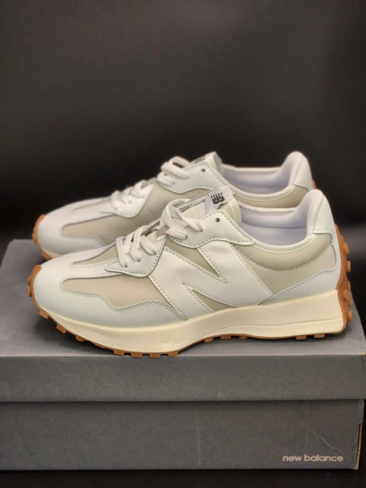 New Balance 327