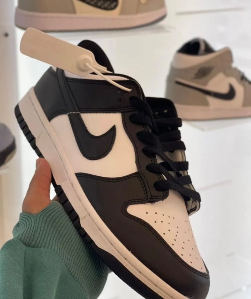 Nike Dunk low Panda Black