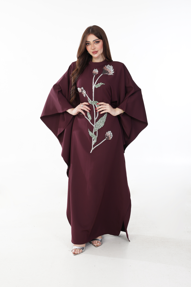 Kaftan made of crepe fabric with beading and embroidery