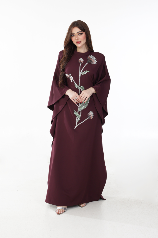 Kaftan made of crepe fabric with beading and embroidery