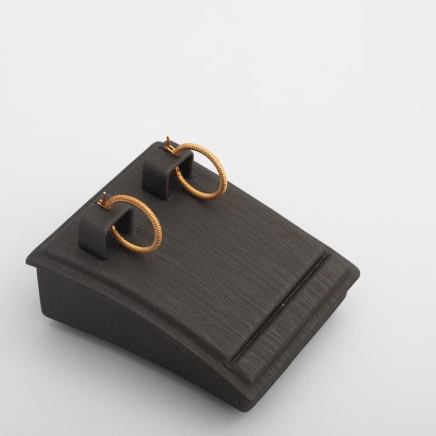 حلق دائري 18k