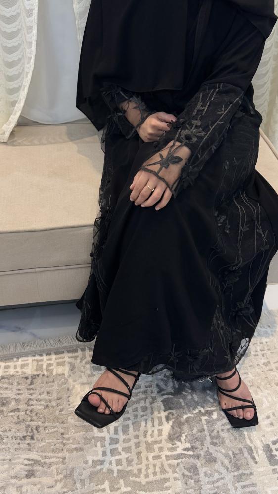 Pink abaya