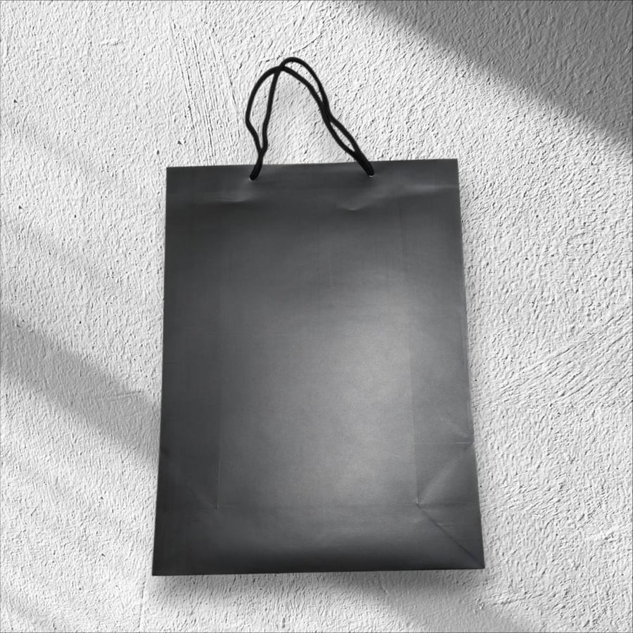 كيس هدايا 42*31 cm