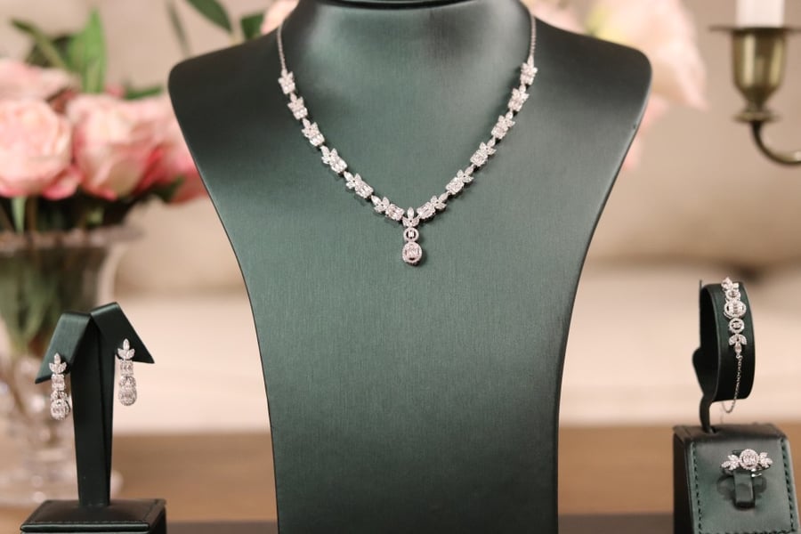 طقم فاخر - 0520
