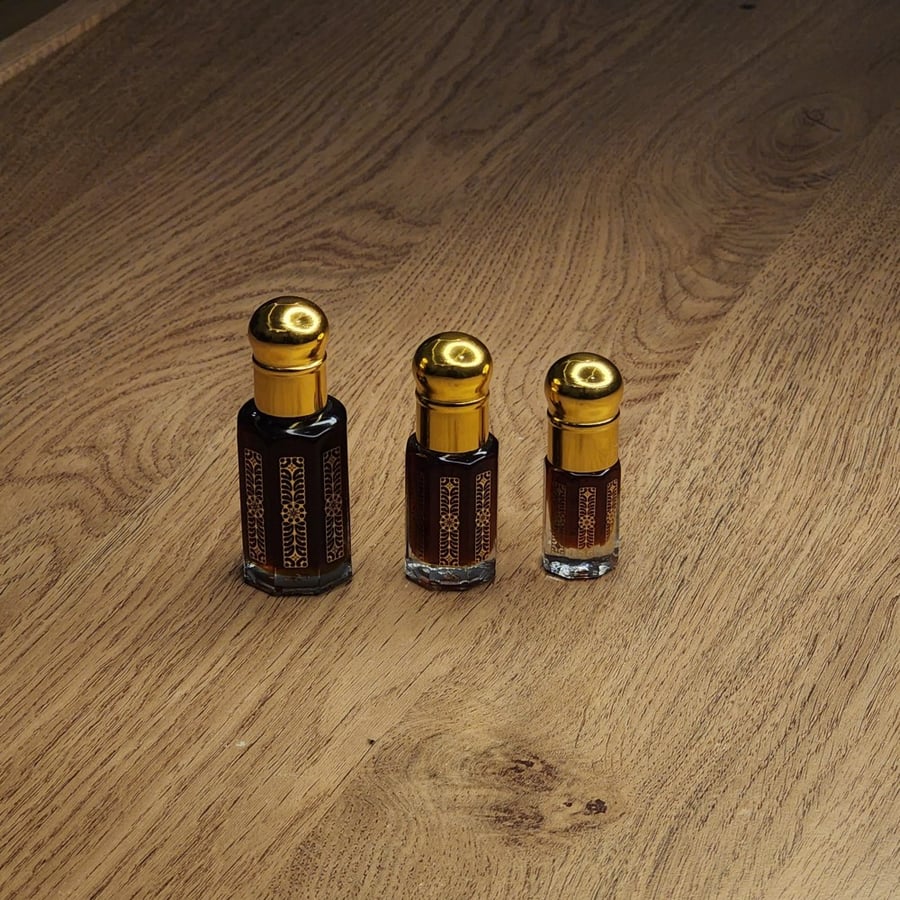 دهن  عود هندي قديم فاخر