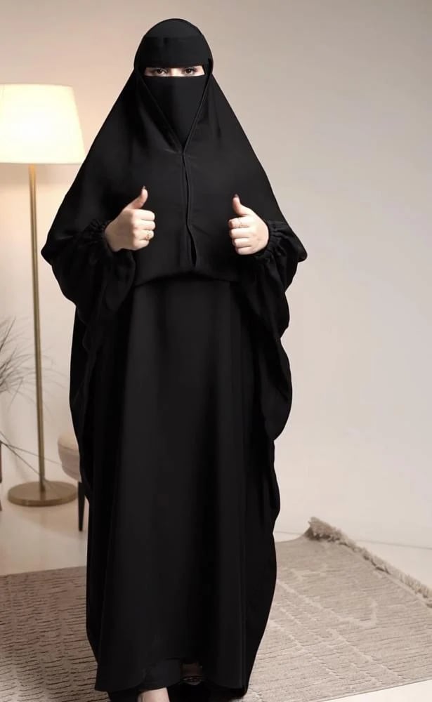 عبايه 2 في واحده اكمام مطاط