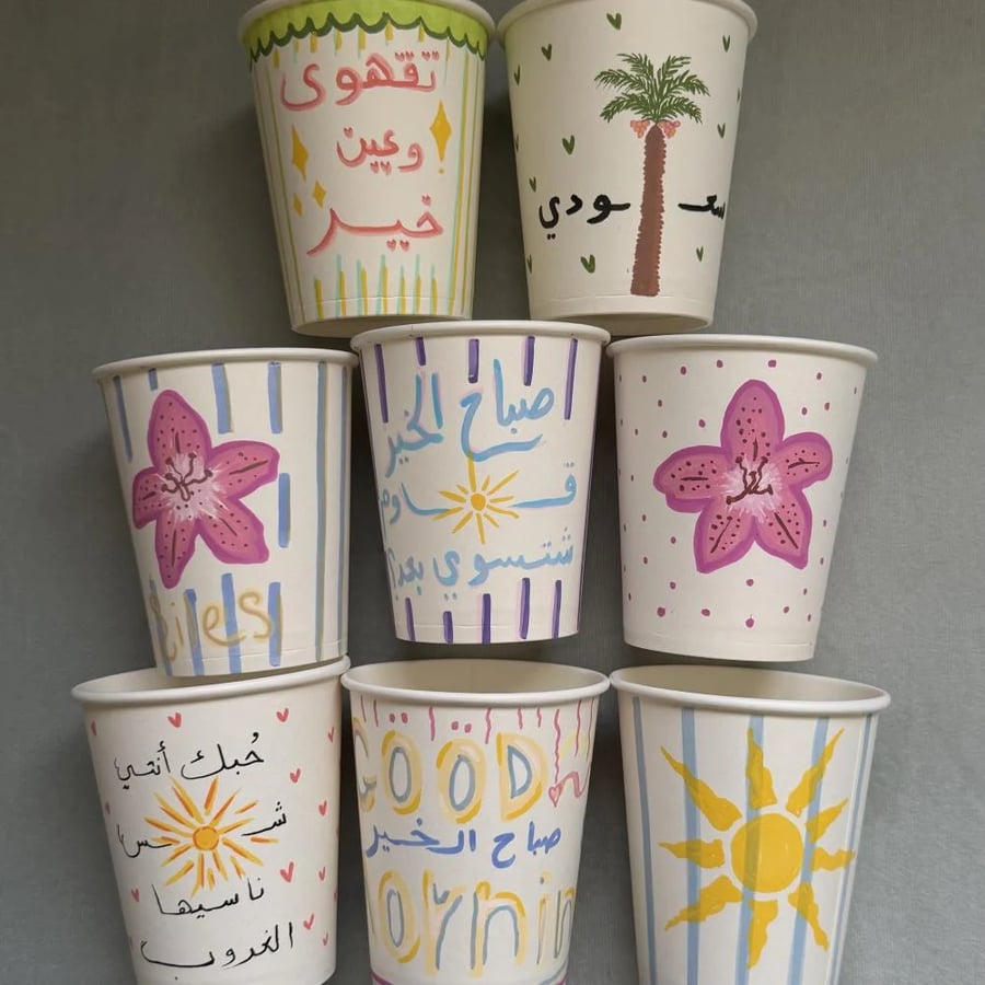 رسم على 10 اكواب كرتونيه