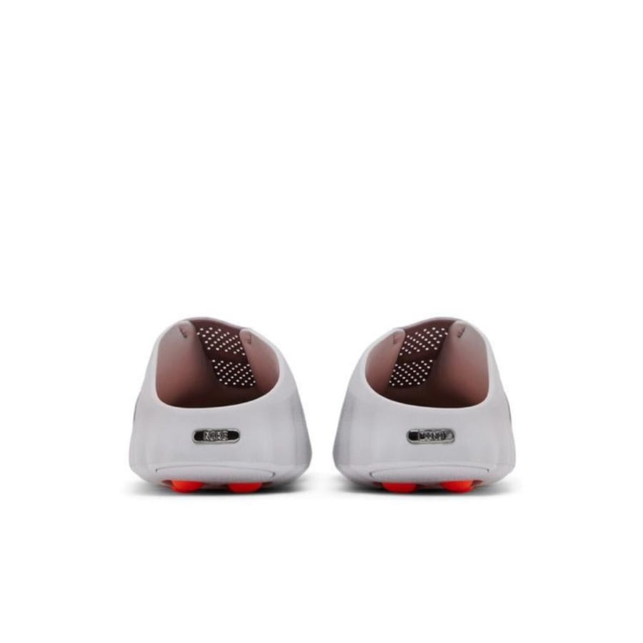 NIKE MIND 001