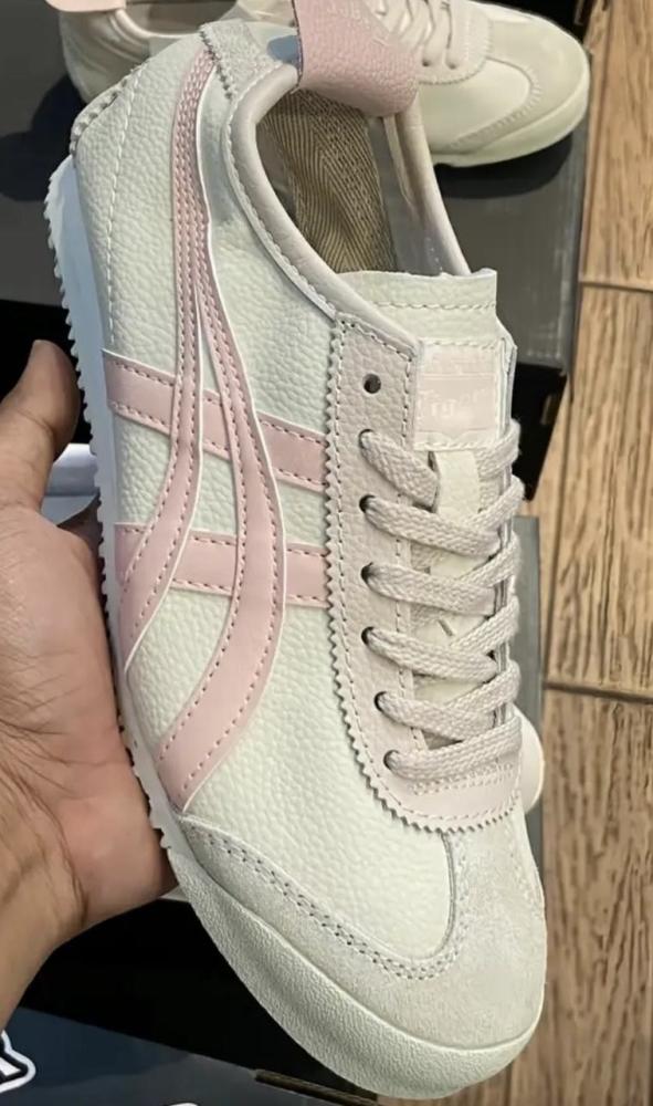 Onitsuka Tiger Mexico 66 Oatmeal Ginger Peach