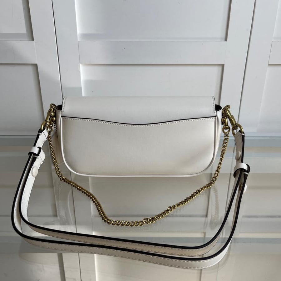 شنطه نسائيه Coach
