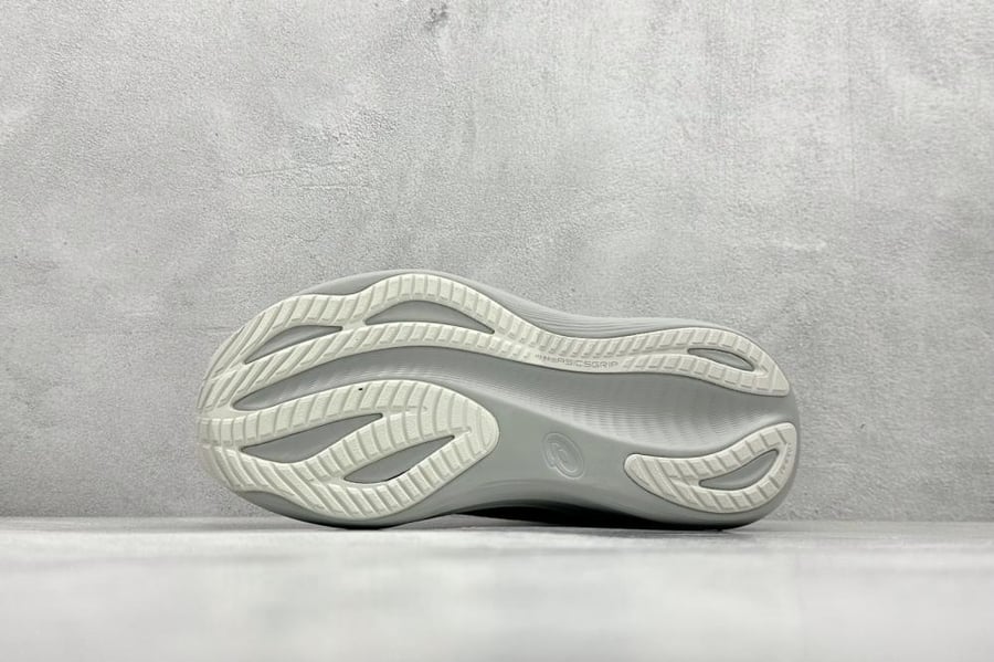 Asics Gel-Nimbus 27-W