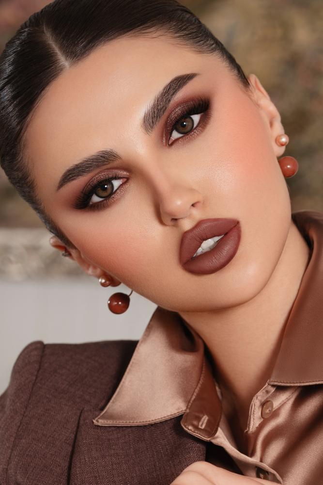 Cold brew liquid lipstick