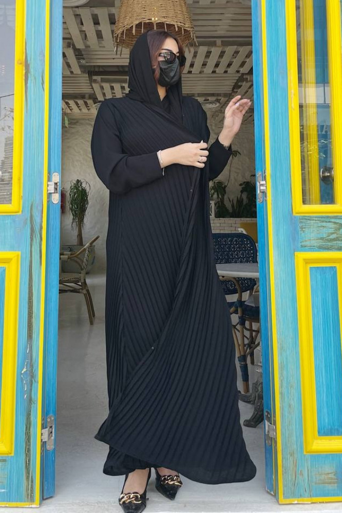 عباية سوداء كسرات خامة ارمني