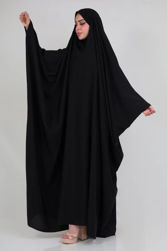 عباية رأس صالونا مقفولة